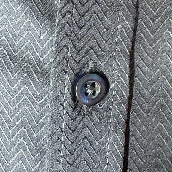 Johnny Bigg Mens Navy Textured Chevron Print Short Sleeve Button Front | Size 5X - Picture 6 of 8